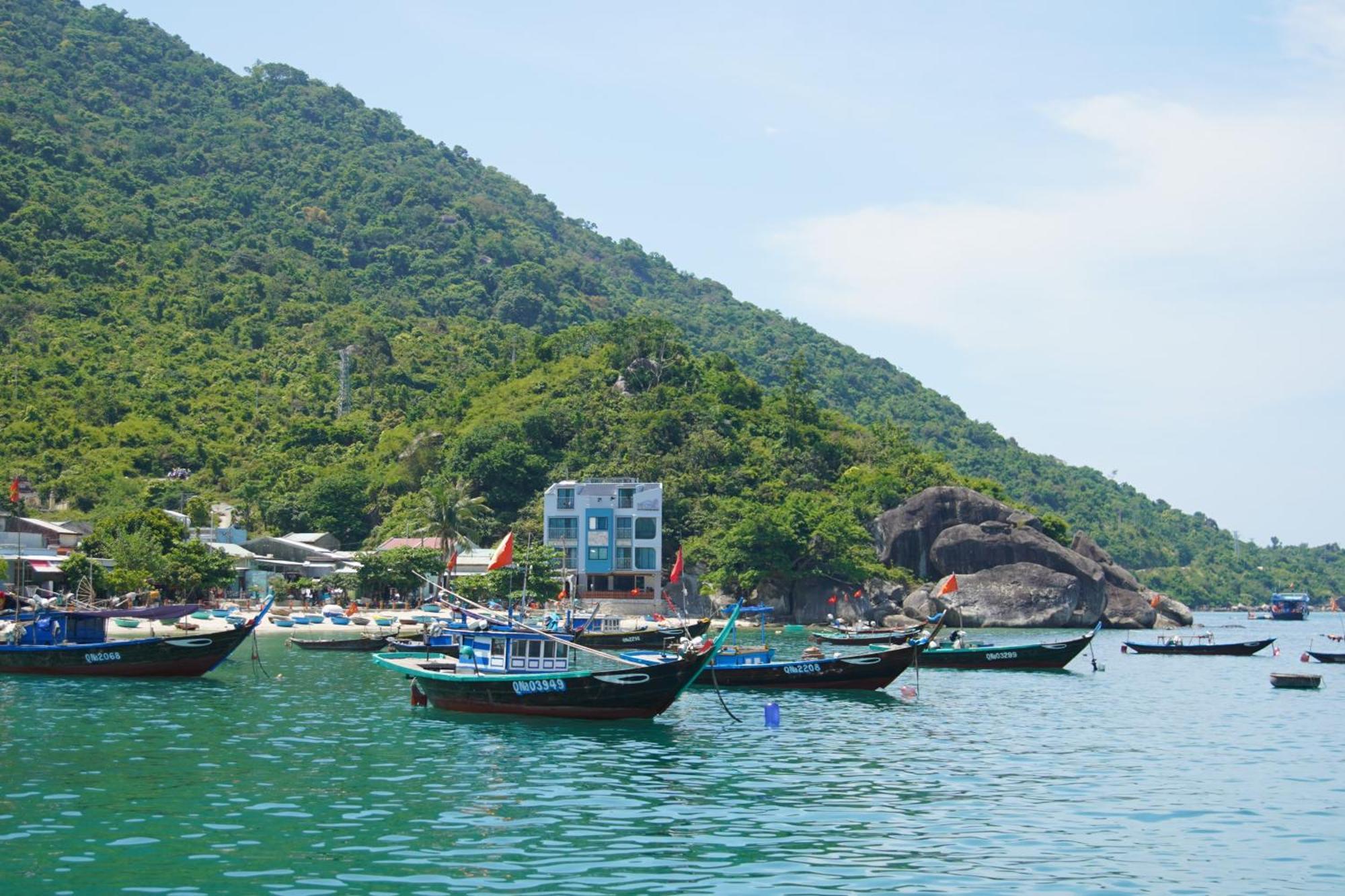 The Coral Homestay & Pub Tân Hiệ Kültér fotó